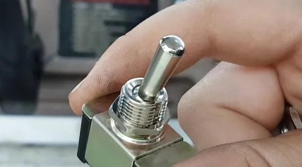 What is a Toggle Switch langir