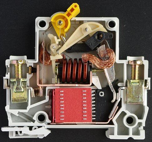 What Makes DC Circuit Breakers Unique Specialized Design for Continuous Current Protection